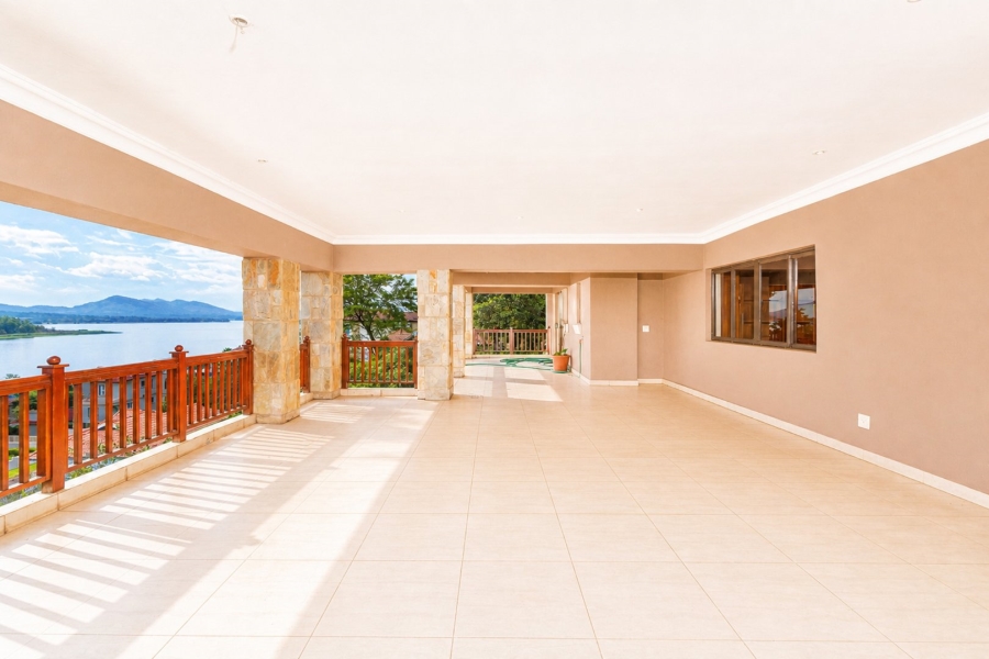 3 Bedroom Property for Sale in Birdwood Estate North West